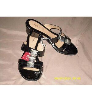 Womens Merona Evalyn Black Size 9.5 Platform Sandals 2.5 heel Silver Grey Shoes